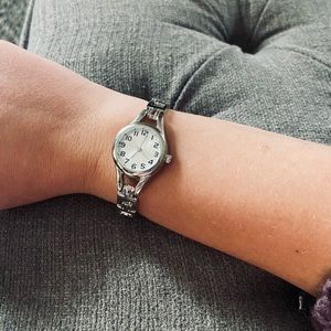 Dainty Wristwatch